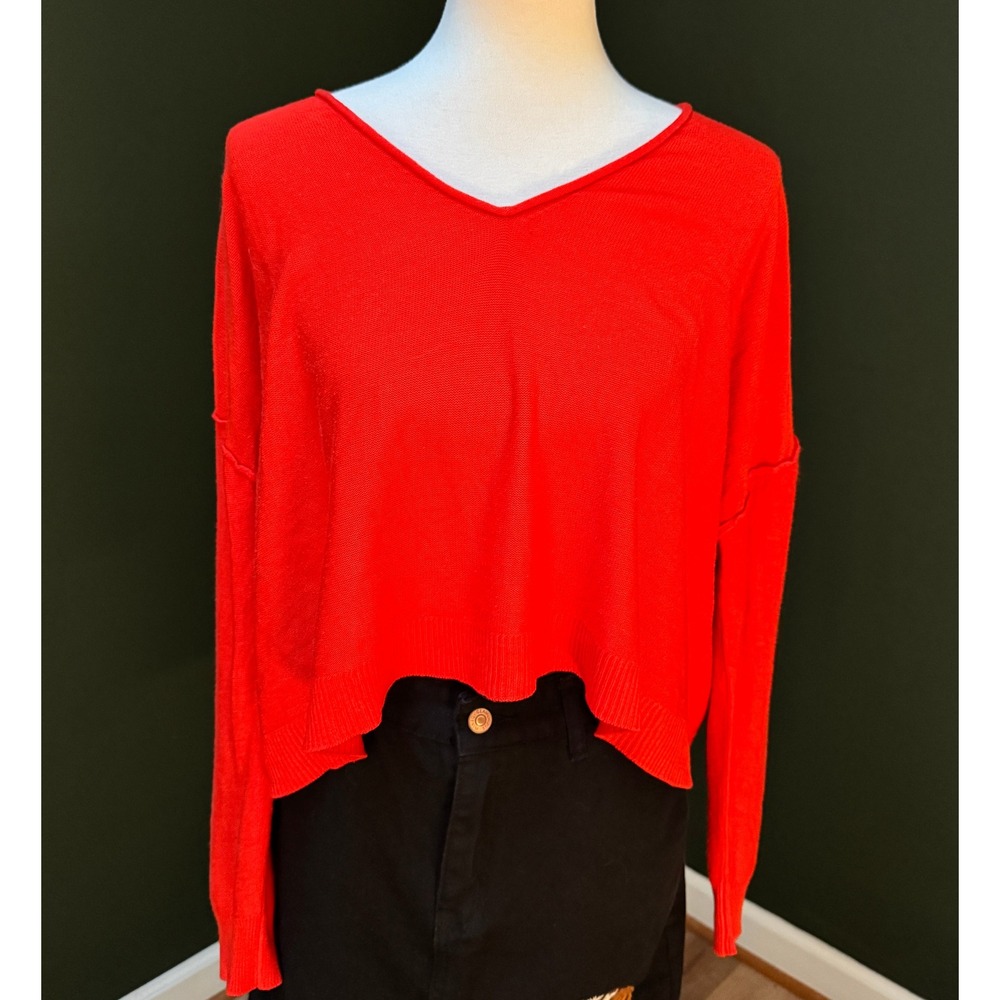 day + moon Women's Orange V Neck Long Sleeve Cropped Sweater Size M